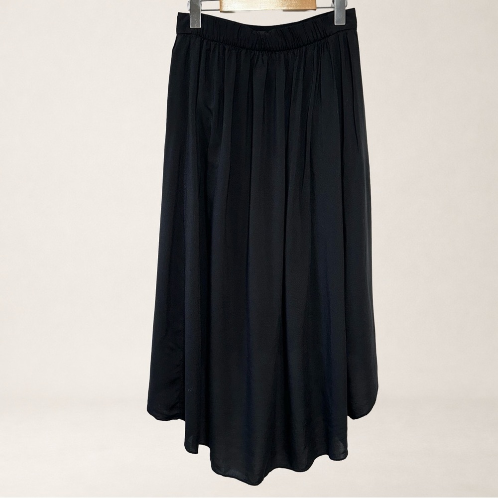 Talula Black High-Low Skirt - Picture 2 of 6